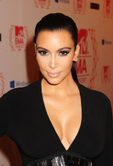Kim Kardashian фото №585266