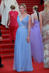 Kirsten Dunst at “The Beguiled” World Premiere – Cannes Film Festival  фото №968598