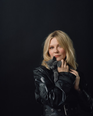 Kirsten Dunst by Sam Taylor-Johnson for The Cut (Dec 2021) фото №1326438