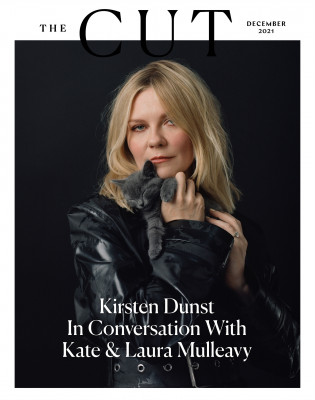 Kirsten Dunst by Sam Taylor-Johnson for The Cut (Dec 2021) фото №1326436