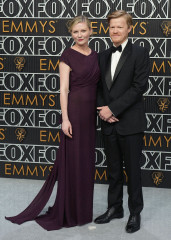 Kirsten Dunst – 2024 Primetime Emmy Awards фото №1385448