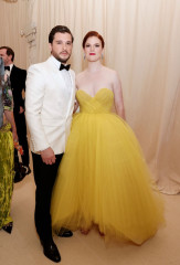 Kit Harington-Met Gala 2021 фото №1318732