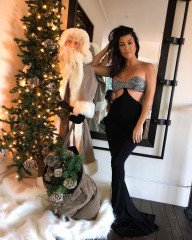 Kourtney Kardashian фото №1128060