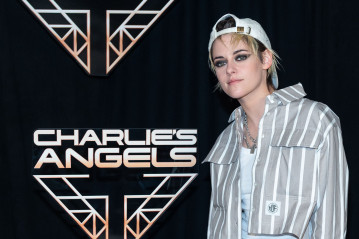 Kristen Stewart - 'Charlie's Angels' Photocall in Los Angeles // 11.11.2019 фото №1271951