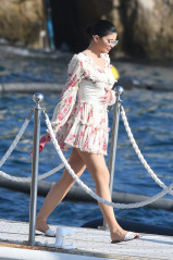 Kylie Jenner In Portofino 08/14/19 фото №1217348