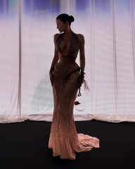 Kylie Jenner - Jean Paul Gaultier Haute Couture SS 2025 Show at PFW 01/29/2025 фото №1411918