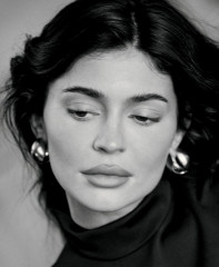 Kylie Jenner - WSJ Magazine, November 2023 фото №1383851