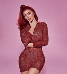 Kylie Jenner – Valentine’s Collection Campaign of Her Own Brand Kylie Cosmetics фото №1137134