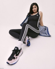 Kylie Jenner for Adidas Originals Falcon Fall/Winter 2018 Campaign фото №1096031