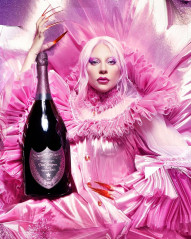 Lady Gaga by Nick Knight for Dom Perignon // 2021 фото №1294966