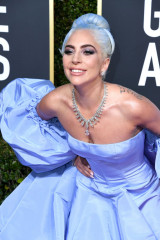 Lady Gaga – 2019 Golden Globe Awards Red Carpet фото №1133462