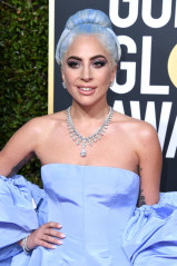 Lady Gaga – 2019 Golden Globe Awards Red Carpet фото №1133463