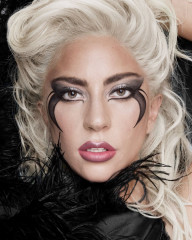 Lady Gaga – Haus Beauty Promo Photoshoot July 2019 фото №1201688