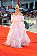 Lady Gaga – “A Star is Born” Red Carpet at Venice Film Festival фото №1097712