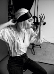 Lady Gaga in Vogue Magazine, October 2018  фото №1100445