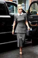 Lady Gaga-West Village, New York City  фото №1073750
