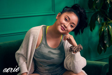 LANA CONDOR for 2020 Aerie Real Role Model фото №1244065