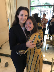 Lana Del Rey - Womens Guild Cedars-Sinai Diamond Jubilee Luncheon in LA 11/08/18 фото №1119108