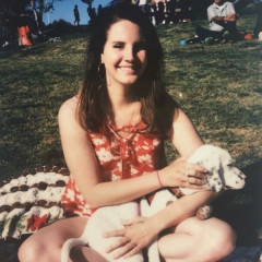 Lana Del Rey - Celebrating Easter in Los Angeles 04/21/2019 фото №1184519
