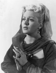 Lana Turner фото №449680