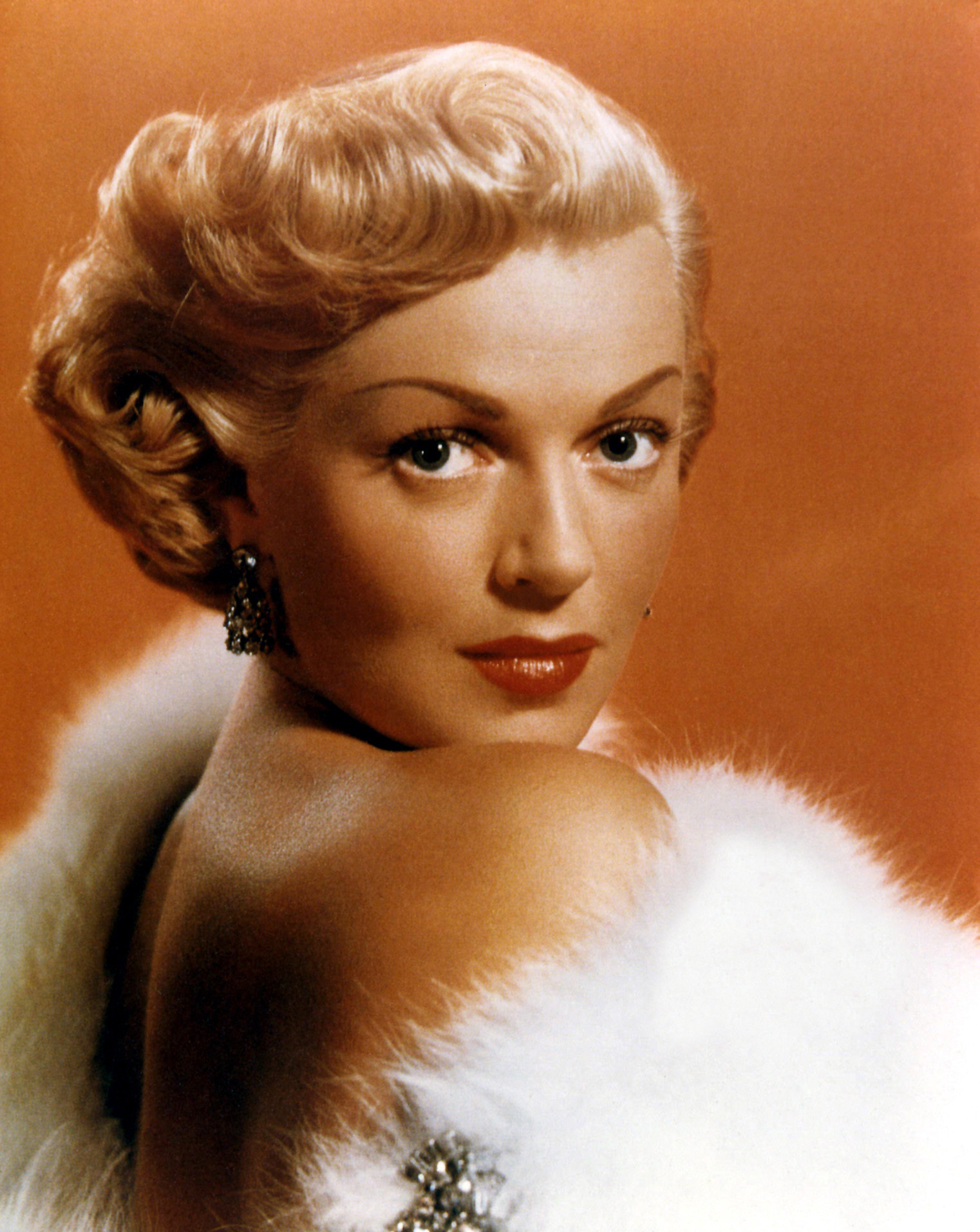 Лана Тернер (Lana Turner)