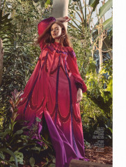 LARSEN THOMPSON in Hello! Fashion Magazine, Summer 2020 фото №1259938