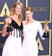 Laura Dern - 92nd Annual Academy Awards in Los Angeles (Press Room) / 09.02.2020 фото №1270744
