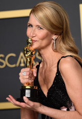 Laura Dern - 92nd Annual Academy Awards in Los Angeles (Press Room) / 09.02.2020 фото №1270745