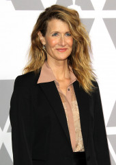 Laura Dern – Oscars Nominees Luncheon 2018 in Beverly Hills фото №1038462