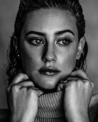 Lili Reinhart – Photoshoot December 2018 фото №1125640