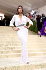 Lily Aldridge - MET Gala 2021: In America. A Lexicon Of Fashion 09/13/2021 фото №1311018