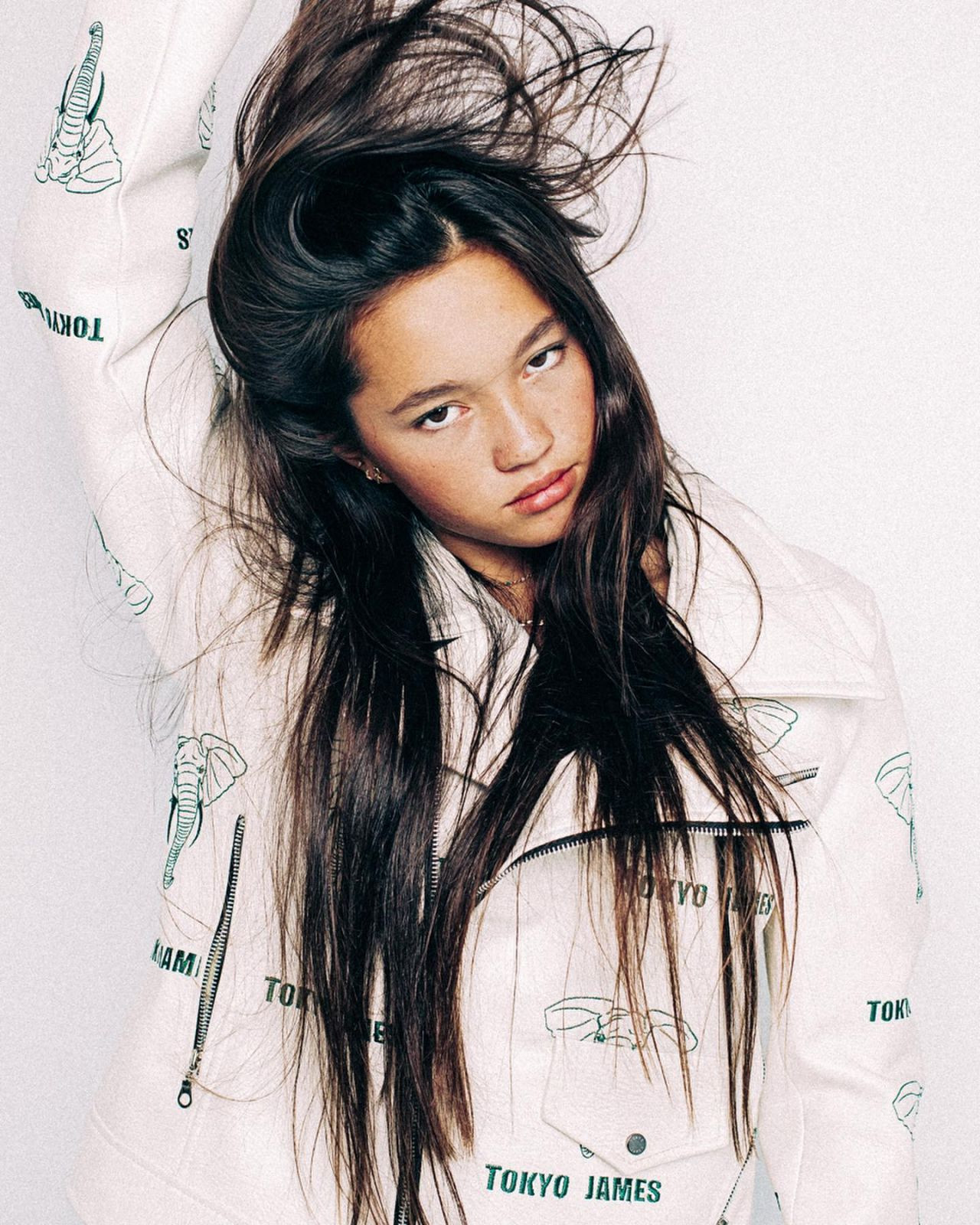 Лили Чи (Lily Chee)