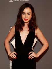 Lily Collins фото №615794