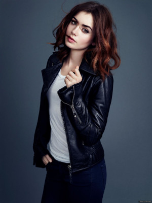 Lily Collins фото №770627