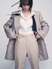 Lily Collins - V Magazine (2023) фото №1362073