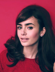 Lily Collins фото №700187