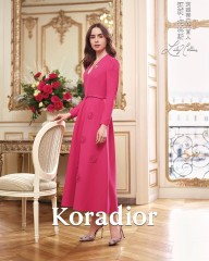 Lily Collins for Koradior Winter Campaign 2024 фото №1406549