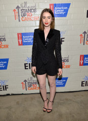 Lily Collins фото №696966