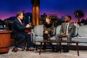 Lily Collins-The Late Late Show with James Corden фото №1332322