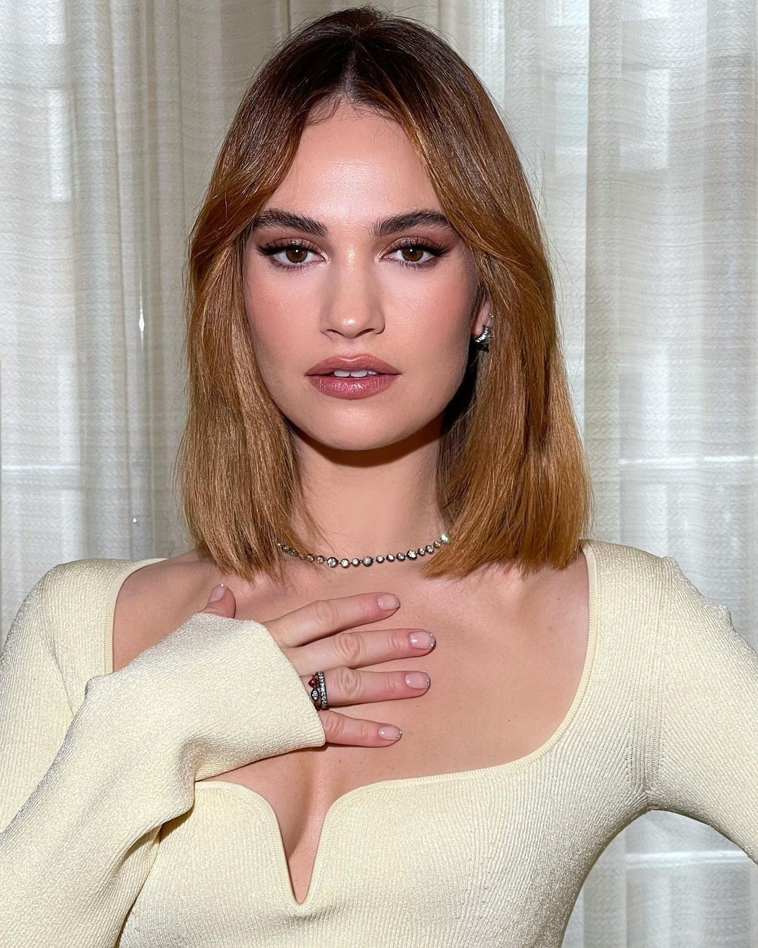 Лили Джеймс (Lily James)