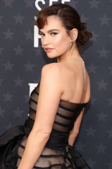 Lily James - 28th Annual Critics' Choice Awards in Los Angeles 01/15/2023 фото №1362312