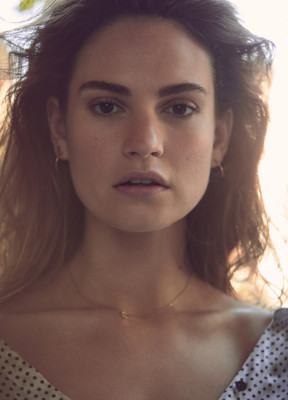 Lily James фото №978948