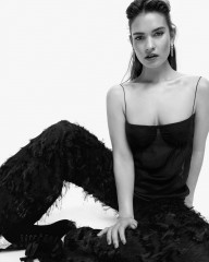Lily James in L’Officiel Magazine, Netherlands May/June 2018 фото №1072555