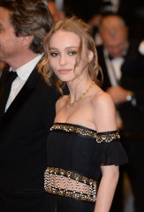 Lily-Rose Melody Depp фото №887100