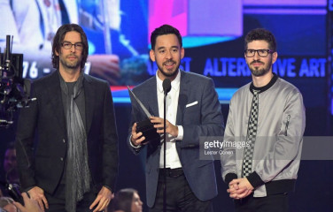 Linkin Park at American Music Awards 2017 11/19/2017 фото №1014058
