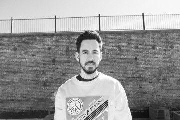 Linkin Park - Mike Shinoda by Frank Maddocks for Happy Endings Promo 02/24/2021 фото №1292335