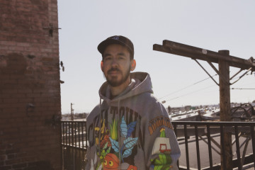 Linkin Park - Mike Shinoda by Frank Maddocks for Happy Endings Promo 02/24/2021 фото №1292338