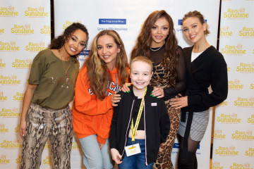 Little Mix - Rays of Sunshine in London 11/29/2018 фото №1124078