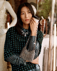Liu Wen for Rabanne F/W 2024 Campaign фото №1406661