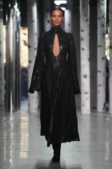 Michael Kors Fall/Winter 2023 Fashion Show in New York фото №1364546